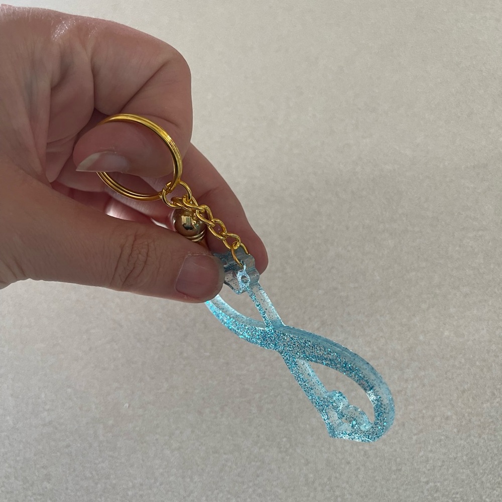 **SPECIAL DEAL** Handmade Paw & Heart Infinity Keychain -Please read description - Picture 3 of 3
